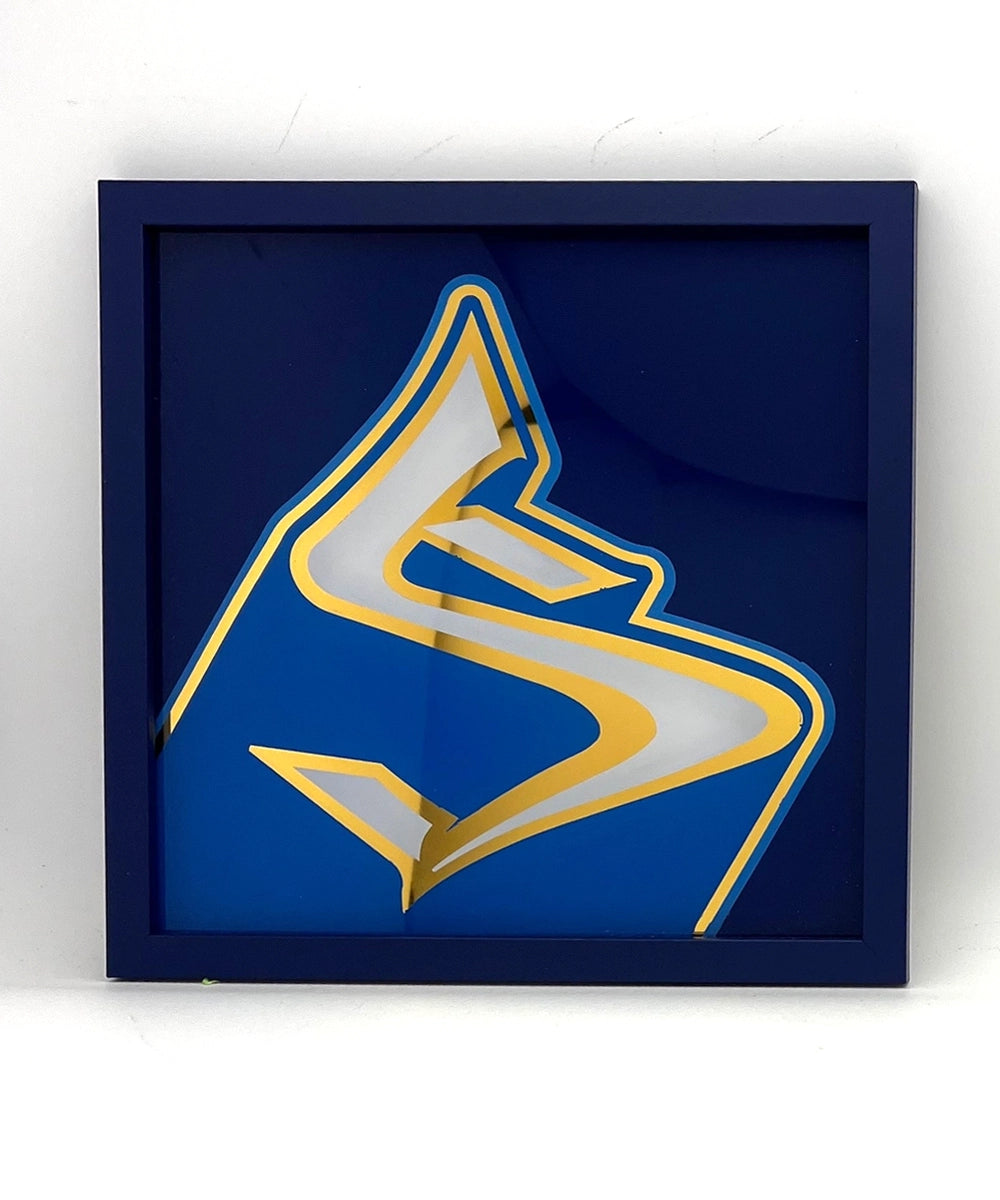 Graffiti S Gold Leaf on Glass