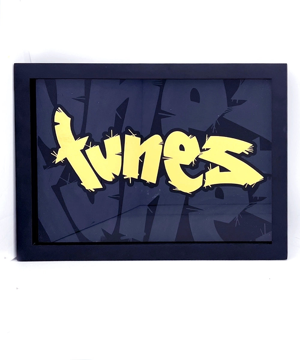 Tunes Gold Glass