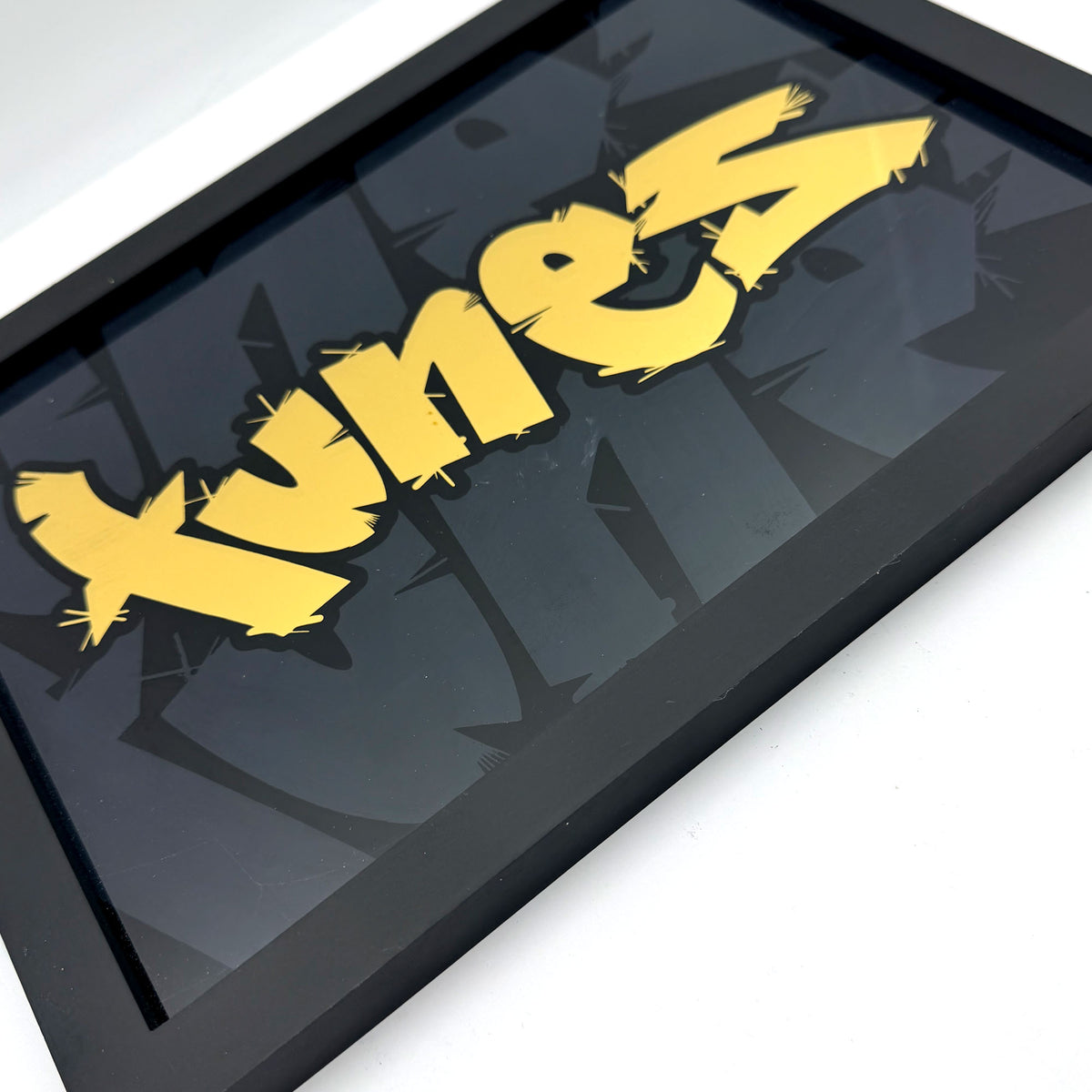 Tunes Gold Glass
