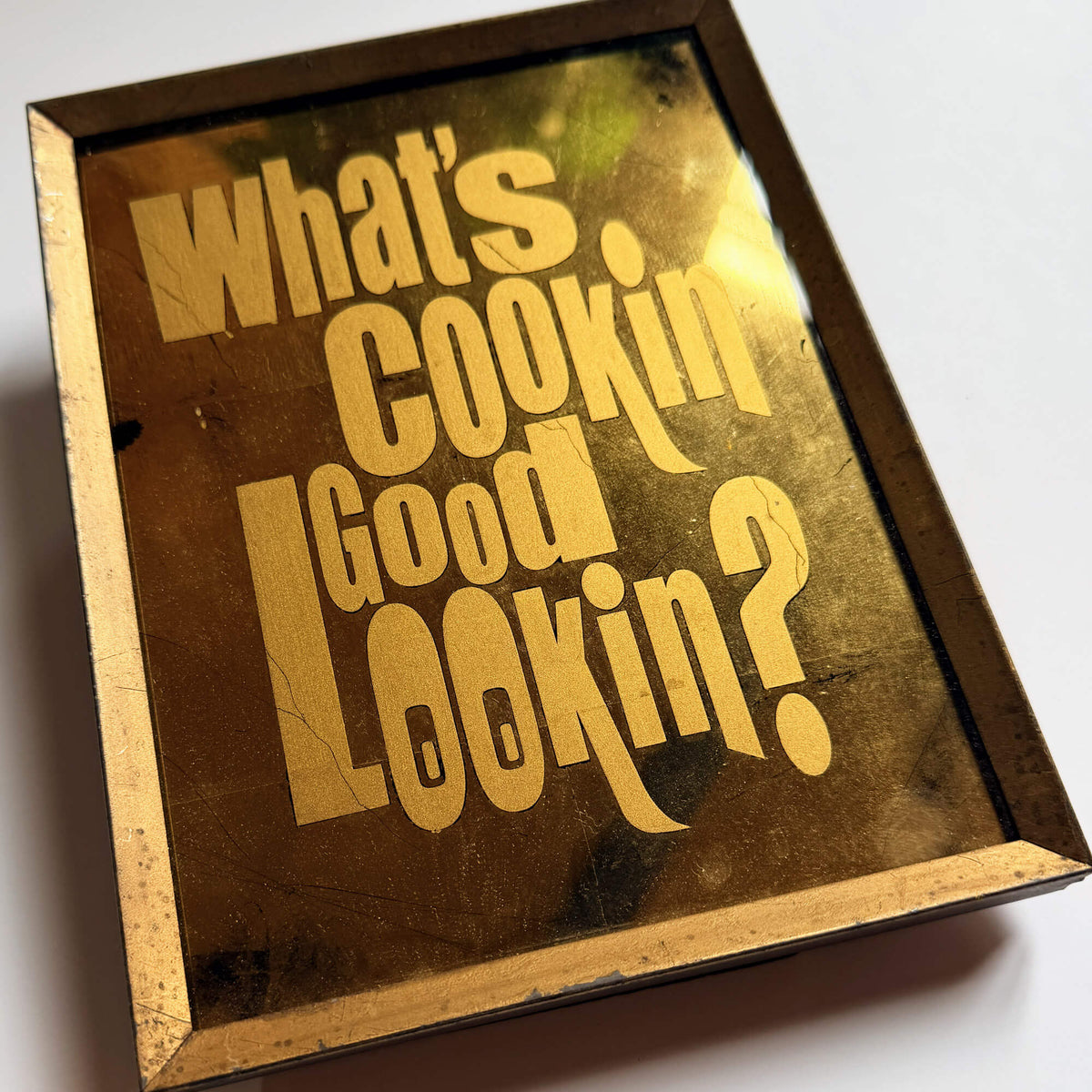 What's Cookin Gool Looking Glass