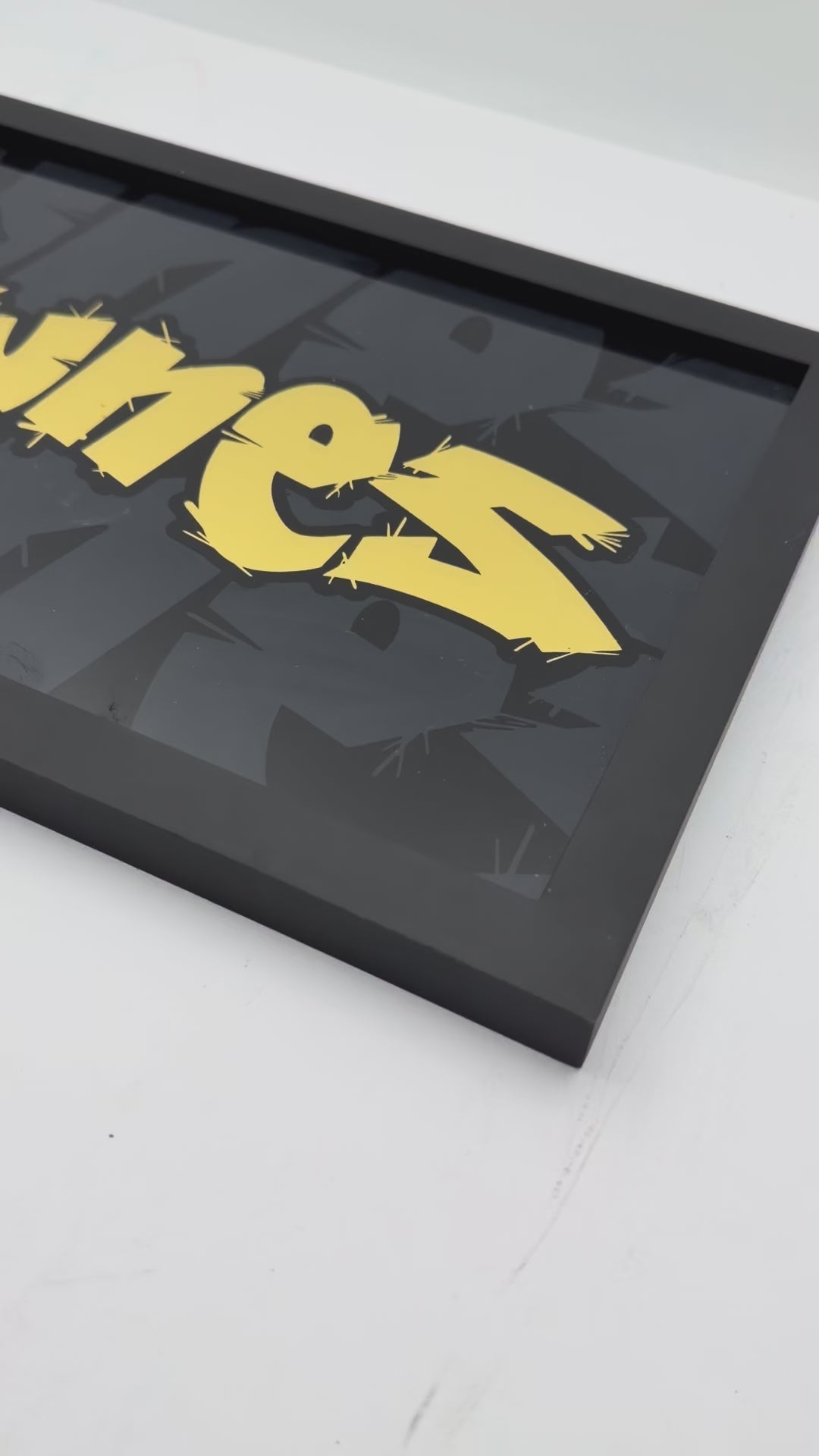 Tunes Gold Glass