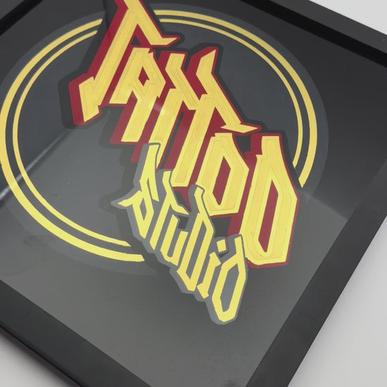 Tattoo studio Gold Leaf Glass